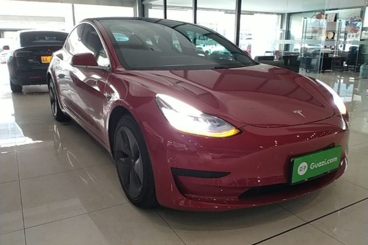 Used Tesla Model 3 2020 Revised Version Standard Range Rear-Wheel Drive – Upgraded Edition Front Right 45 Deg