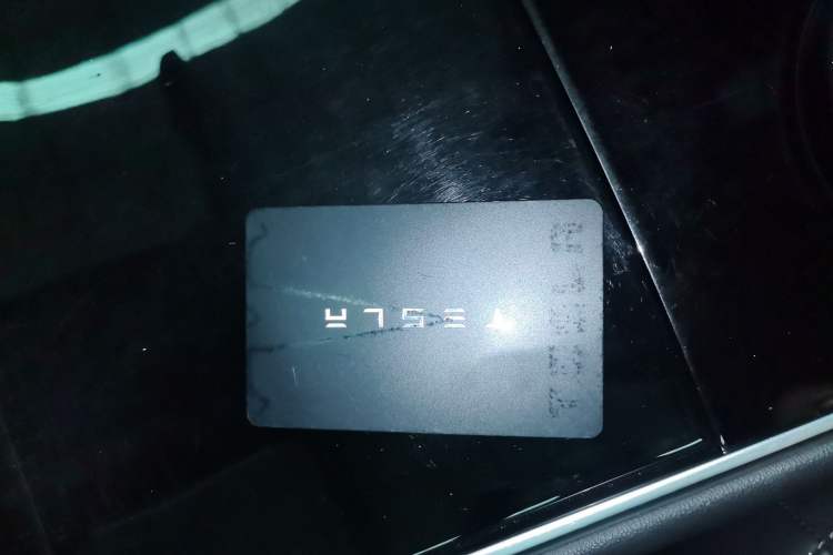 Used Tesla Model 3 2020 Revised Version Standard Range Rear-Wheel Drive – Upgraded Edition Interior 1