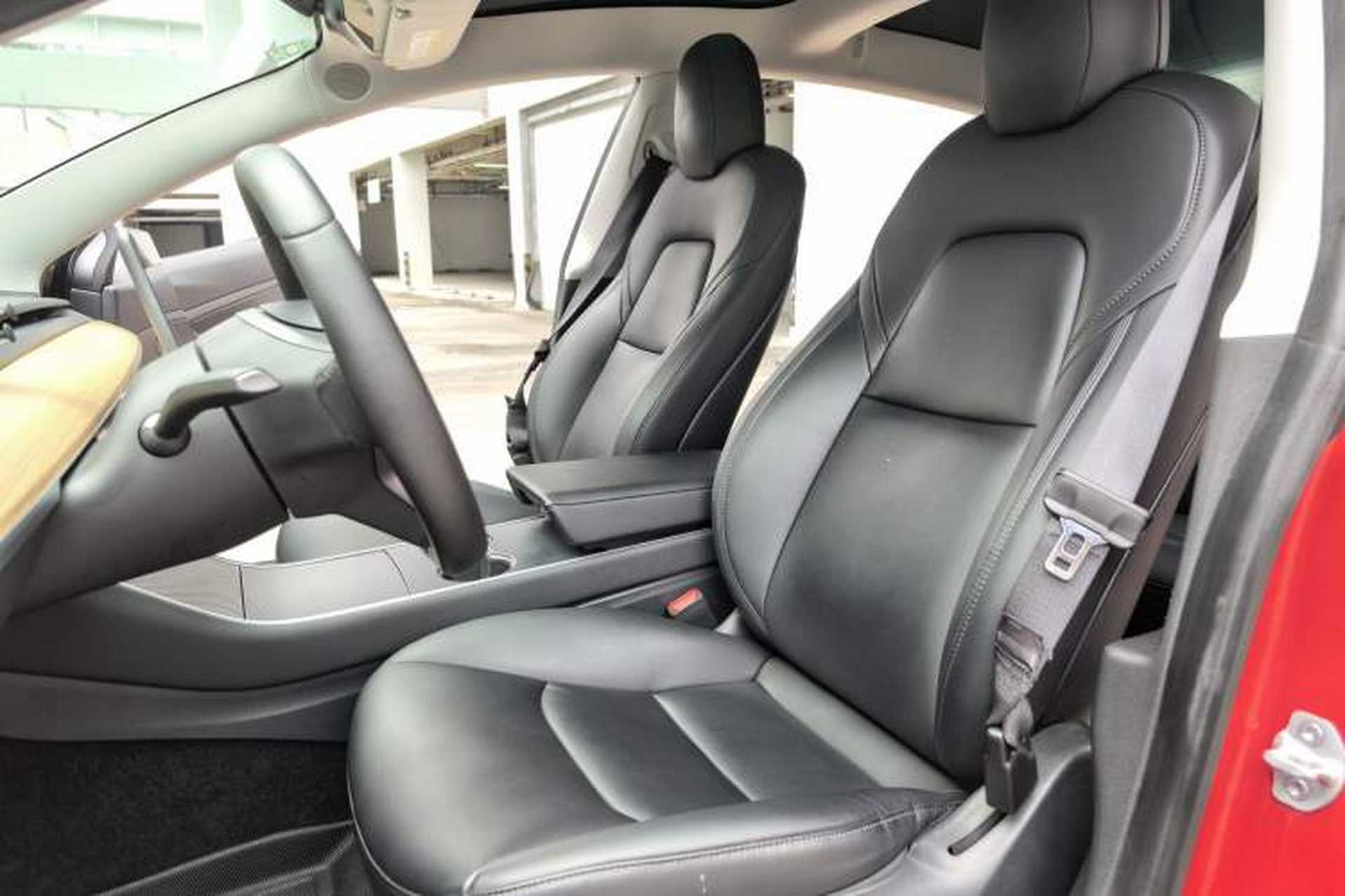 Used Tesla Model 3 2020 Standard Range Rear-Wheel Drive Upgraded Version Interior 1