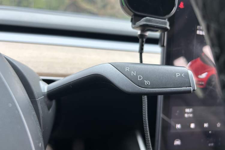 Used Tesla Model 3 2020 Standard Range Rear-Wheel Drive Upgraded Version Interior 13