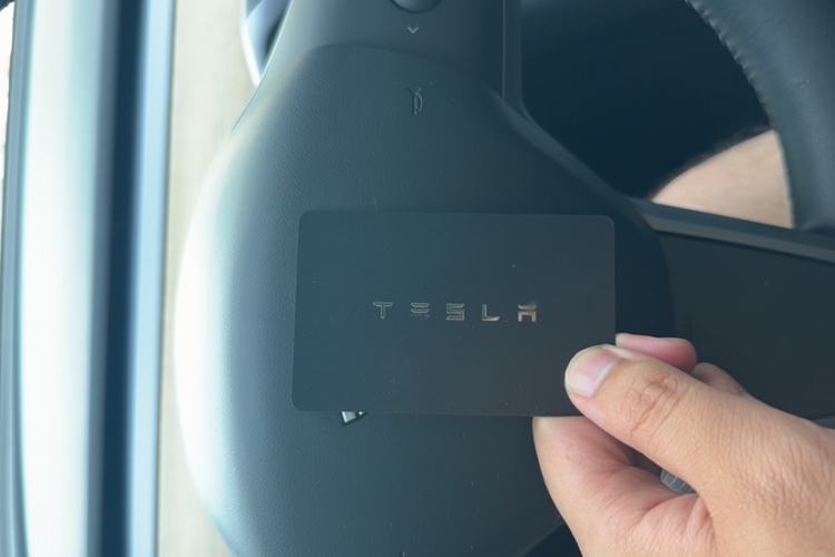 Used Tesla Model 3 2020 Standard Range Rear-Wheel Drive Upgraded Version Interior 2