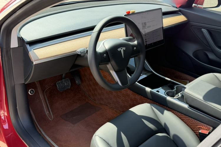 Used Tesla Model 3 2020 Standard Range Rear-Wheel Drive Upgraded Version Interior 2
