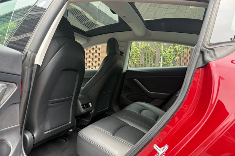 Used Tesla Model 3 2020 Standard Range Rear-Wheel Drive Upgraded Version Interior 3