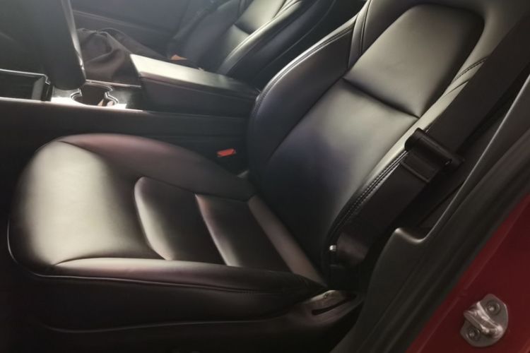 Used Tesla Model 3 2020 Standard Range Rear-Wheel Drive Upgraded Version Interior 3