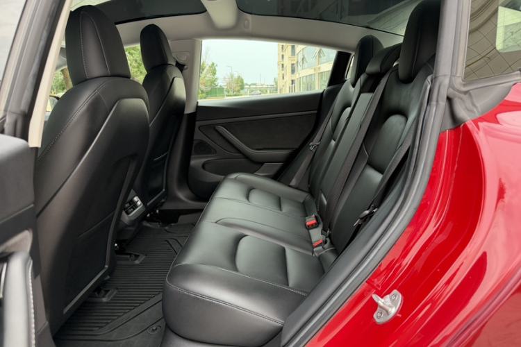 Used Tesla Model 3 2020 Revised Version Standard Range Rear-Wheel Drive – Upgraded Edition Interior 5