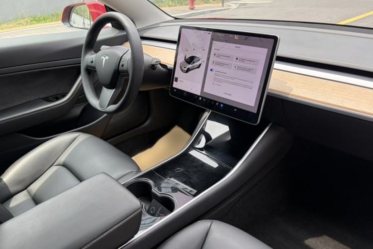 Used Tesla Model 3 2020 Standard Range Rear-Wheel Drive Upgraded Version Interior 9