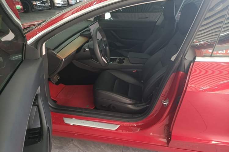 Used Tesla Model 3 2020 Revised Version Standard Range Rear-Wheel Drive – Upgraded Edition Left Front Seat