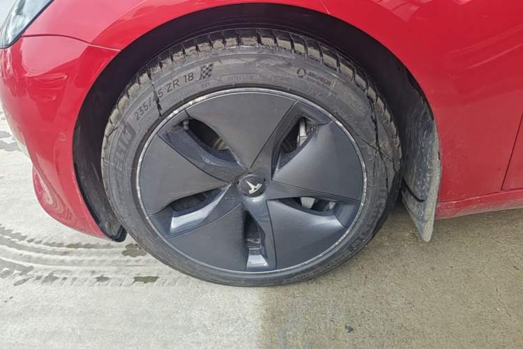 Used Tesla Model 3 2020 Refreshed Version Long-Range Rear-Wheel Drive Left Front Wheel Hub