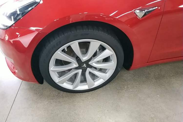 Used Tesla Model 3 2020 Refreshed Version Long-Range Rear-Wheel Drive Left Front Wheel Hub