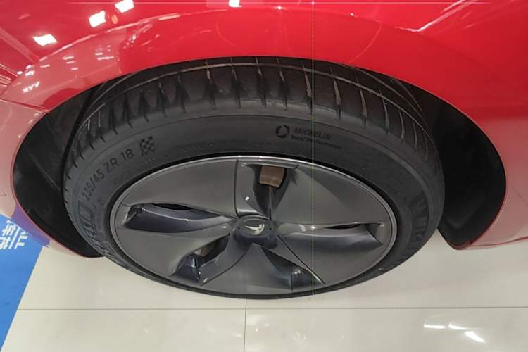 Used Tesla Model 3 2020 Standard Range Rear-Wheel Drive Upgraded Version Left Front Wheel Hub