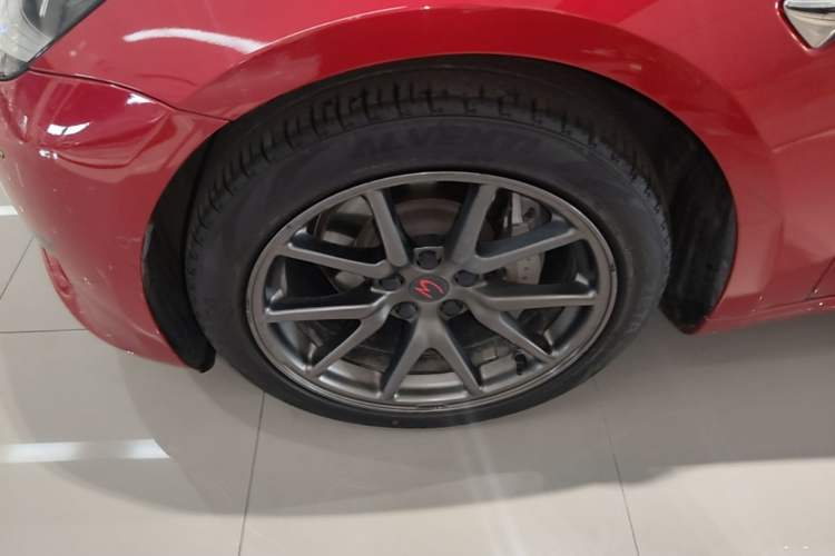 Used Tesla Model 3 2020 Standard Range Rear-Wheel Drive Upgraded Version Left Front Wheel Hub
