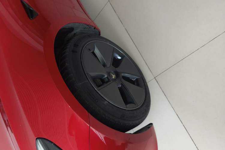 Used Tesla Model 3 2020 Refreshed Version Long-Range Rear-Wheel Drive Left Front Wheel Hub
