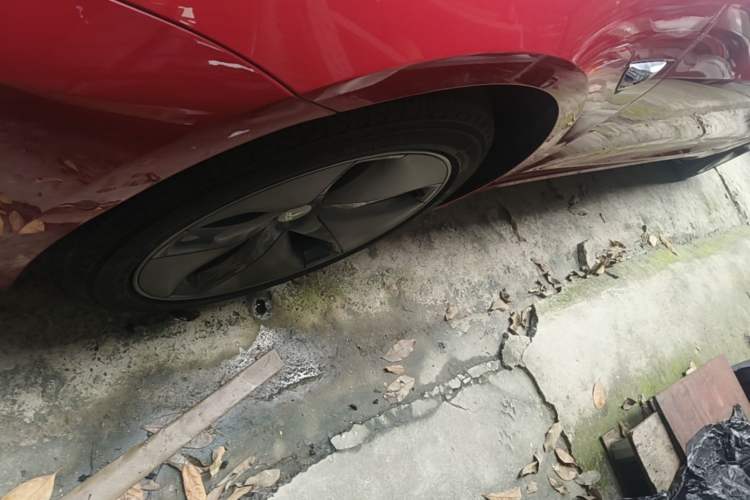 Used Tesla Model 3 2020 Standard Range Rear-Wheel Drive Upgraded Version Left Front Wheel Hub