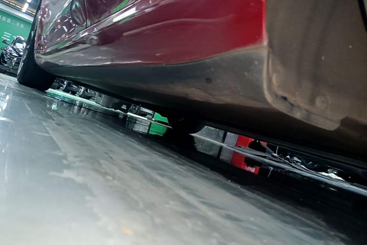 Used Tesla Model 3 2020 Refreshed Version Long-Range Rear-Wheel Drive Left Side Sill
