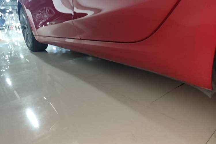 Used Tesla Model 3 2020 Standard Range Rear-Wheel Drive Upgraded Version Left Side Sill