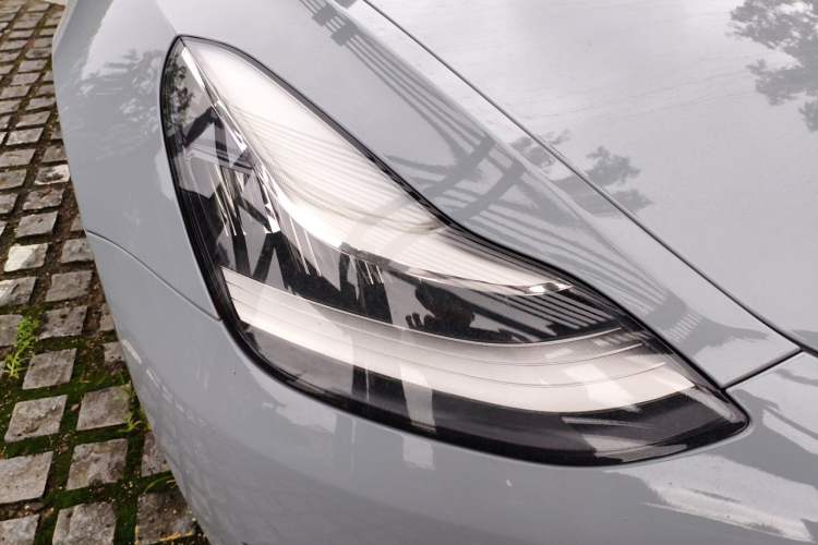Used Tesla Model 3 2020 Standard Range Rear-Wheel Drive Upgraded Version Right Front Headlight