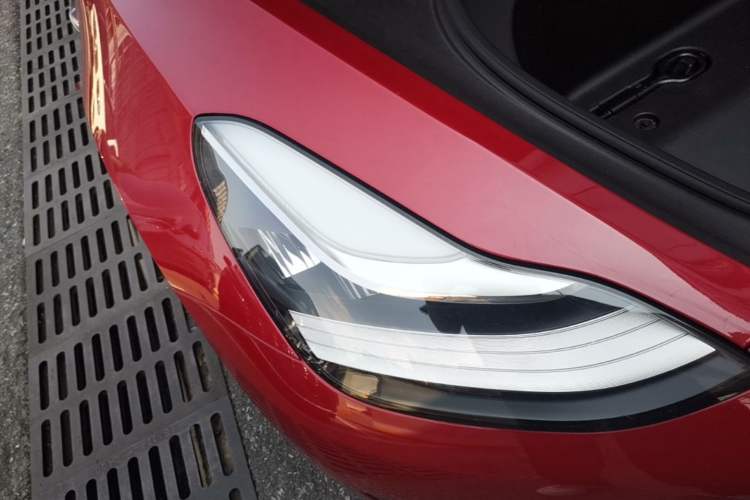 Used Tesla Model 3 2020 Standard Range Rear-Wheel Drive Upgraded Version Right Front Headlight