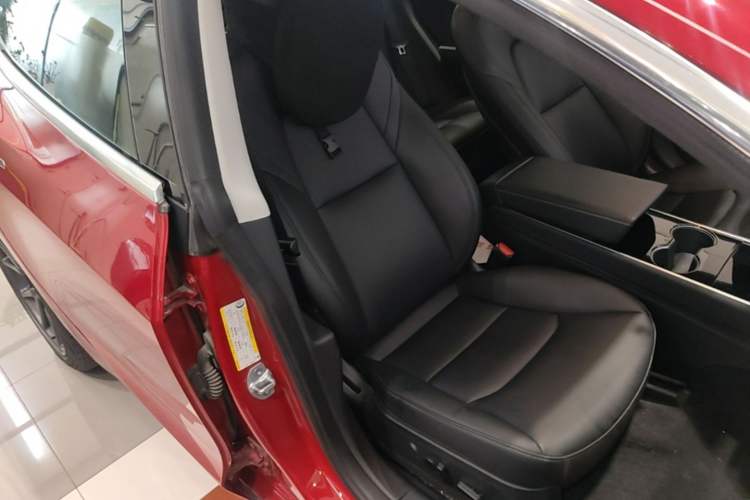 Used Tesla Model 3 2020 Standard Range Rear-Wheel Drive Upgraded Version Right Front Seat