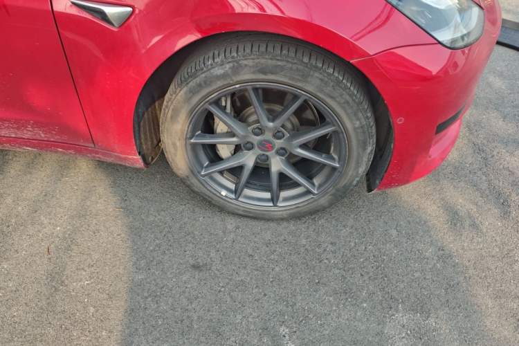 Used Tesla Model 3 2020 Standard Range Rear-Wheel Drive Upgraded Version Right Front Wheel Hub
