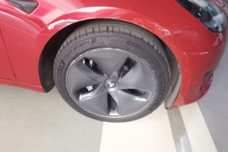 Used Tesla Model 3 2020 Standard Range Rear-Wheel Drive Upgraded Version Right Front Wheel Hub