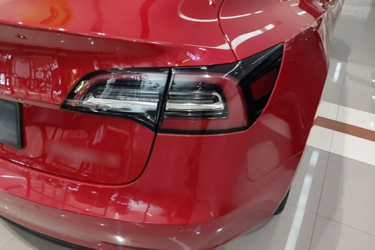 Used Tesla Model 3 2020 Standard Range Rear-Wheel Drive Upgraded Version Right Rear Taillight