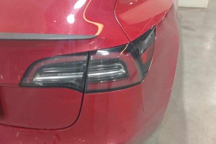 Used Tesla Model 3 2020 Refreshed Version Long-Range Rear-Wheel Drive Right Rear Taillight