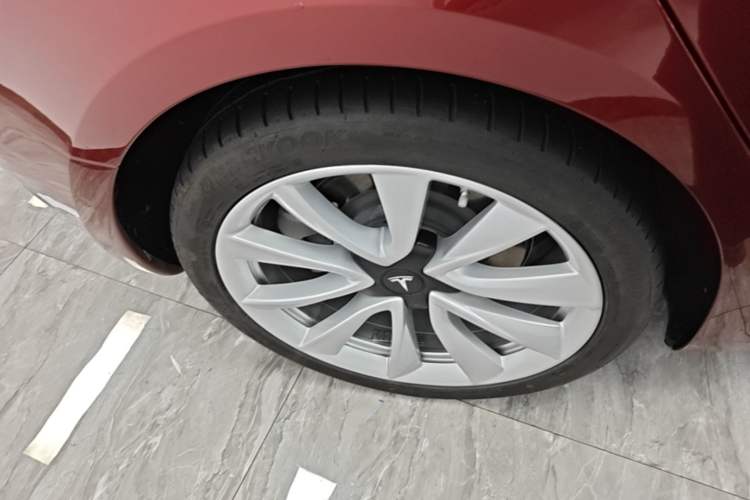 Used Tesla Model 3 2020 Refreshed Version Long-Range Rear-Wheel Drive Right Rear Wheel Hub