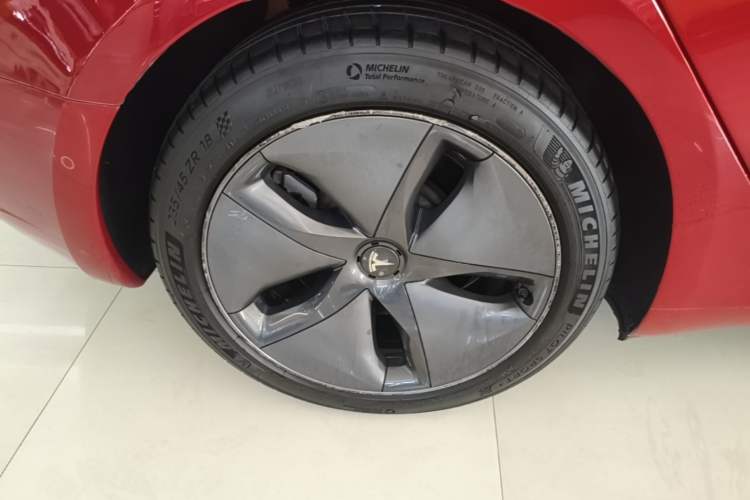 Used Tesla Model 3 2020 Refreshed Version Long-Range Rear-Wheel Drive Right Rear Wheel Hub