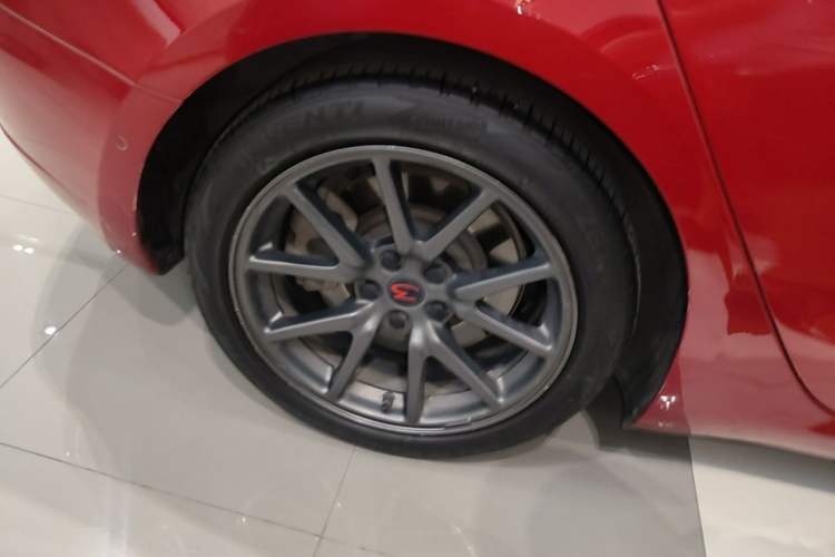Used Tesla Model 3 2020 Standard Range Rear-Wheel Drive Upgraded Version Right Rear Wheel Hub