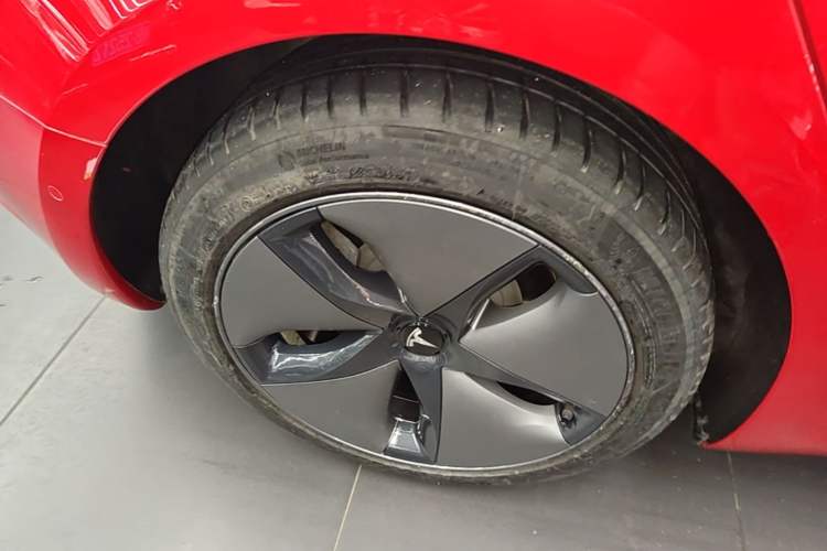 Used Tesla Model 3 2020 Standard Range Rear-Wheel Drive Upgraded Version Right Rear Wheel Hub
