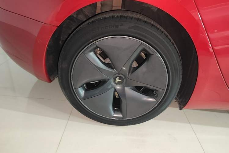 Used Tesla Model 3 2020 Standard Range Rear-Wheel Drive Upgraded Version Right Rear Wheel Hub