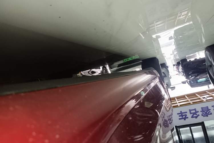 Used Tesla Model 3 2020 Refreshed Version Long-Range Rear-Wheel Drive Right Side Sill