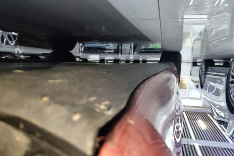 Used Tesla Model 3 2020 Refreshed Version Long-Range Rear-Wheel Drive Right Side Sill