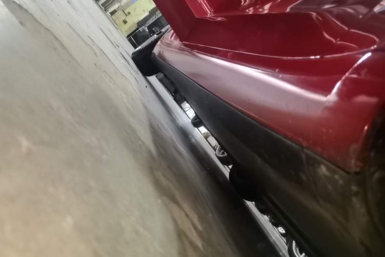Used Tesla Model 3 2020 Standard Range Rear-Wheel Drive Upgraded Version Right Side Sill