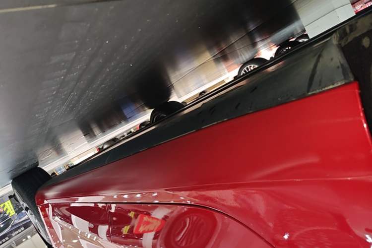 Used Tesla Model 3 2020 Standard Range Rear-Wheel Drive Upgraded Version Right Side Sill