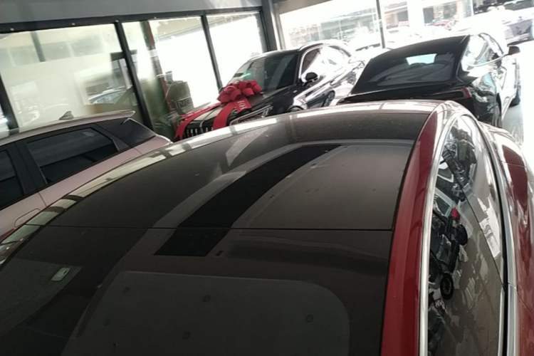 Used Tesla Model 3 2020 Revised Version Standard Range Rear-Wheel Drive – Upgraded Edition Roof