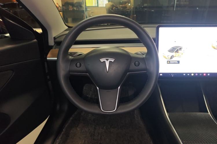 Used Tesla Model 3 2020 Revised Version Standard Range Rear-Wheel Drive – Upgraded Edition Steering Wheel