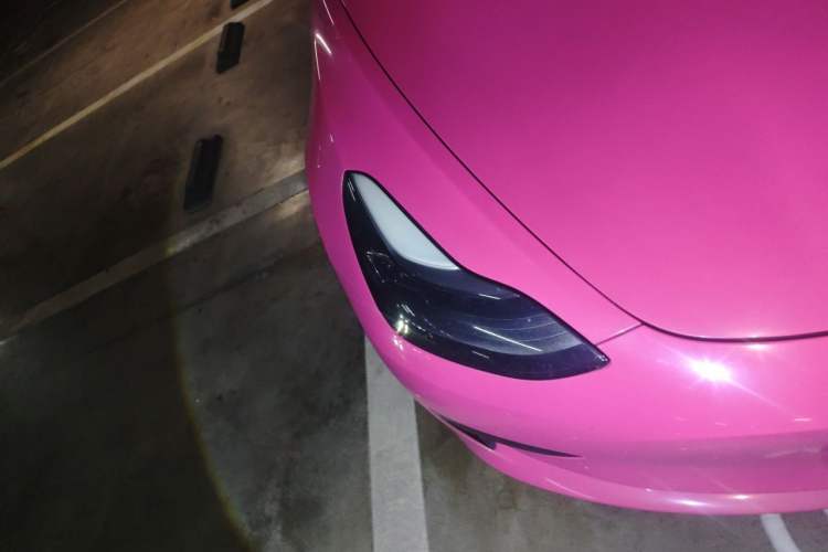 Used Tesla Model 3 2020 Revised Version Standard Range Rear-Wheel Drive – Upgraded Edition Right Front Headlight