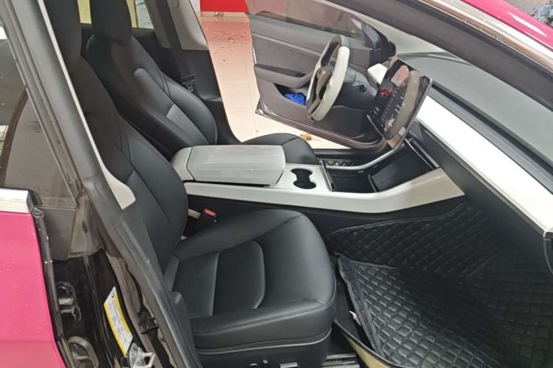 Used Tesla Model 3 2020 Standard Range Rear-Wheel Drive Upgraded Version Right Front Seat