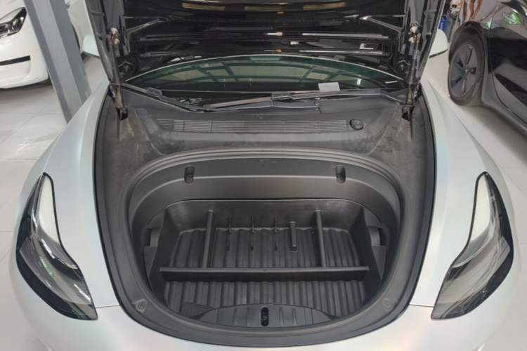 Used Tesla Model 3 2020 Refreshed Version Long-Range Rear-Wheel Drive Engine Bay