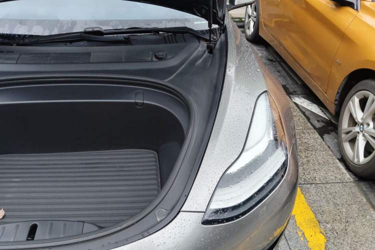 Used Tesla Model 3 2020 Standard Range Rear-Wheel Drive Upgraded Version Engine Bay Left