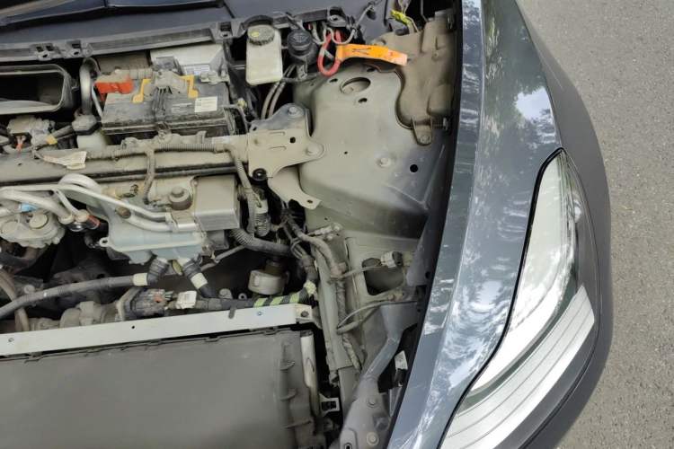 Used Tesla Model 3 2020 Standard Range Rear-Wheel Drive Upgraded Version Engine Bay Left