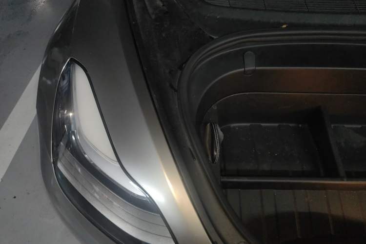 Used Tesla Model 3 2020 Standard Range Rear-Wheel Drive Upgraded Version Engine Bay Right
