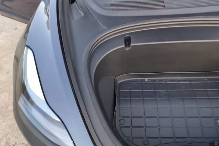 Used Tesla Model 3 2020 Refreshed Version Long-Range Rear-Wheel Drive Engine Bay Right