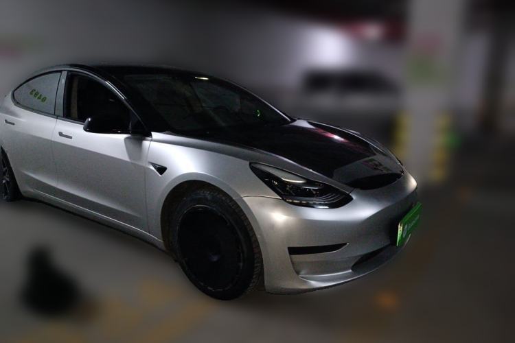 Used Tesla Model 3 2020 Revised Version Standard Range Rear-Wheel Drive – Upgraded Edition Front Right 45 Deg