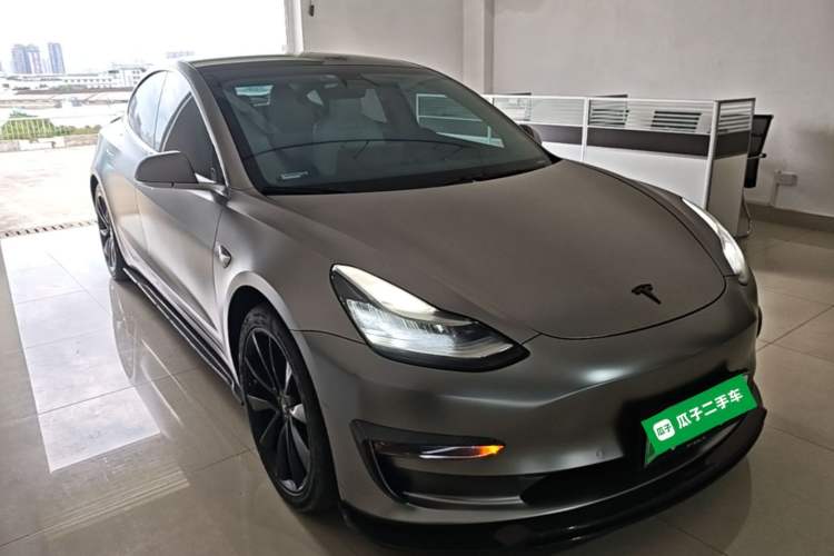 Used Tesla Model 3 2020 Standard Range Rear-Wheel Drive Upgraded Version Front Right 45 Deg