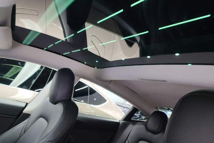 Used Tesla Model 3 2020 Standard Range Rear-Wheel Drive Upgraded Version Headliner