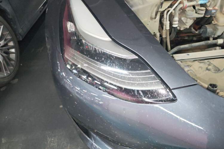 Used Tesla Model 3 2020 Revised Version Standard Range Rear-Wheel Drive – Upgraded Edition Right Front Headlight