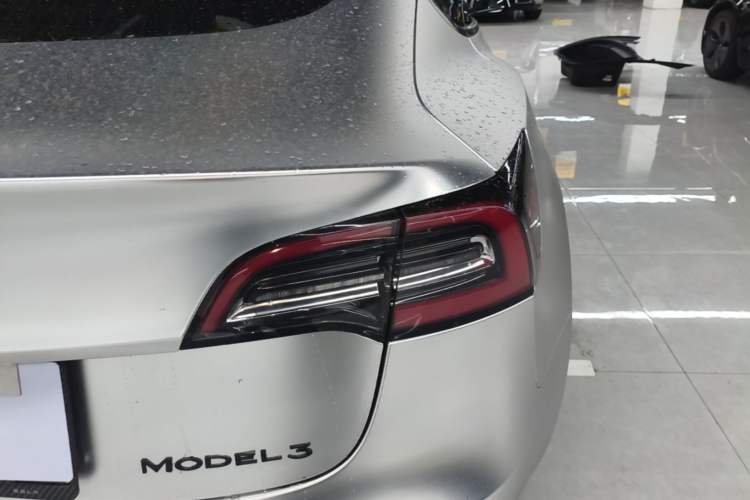 Used Tesla Model 3 2020 Refreshed Version Long-Range Rear-Wheel Drive Right Rear Taillight