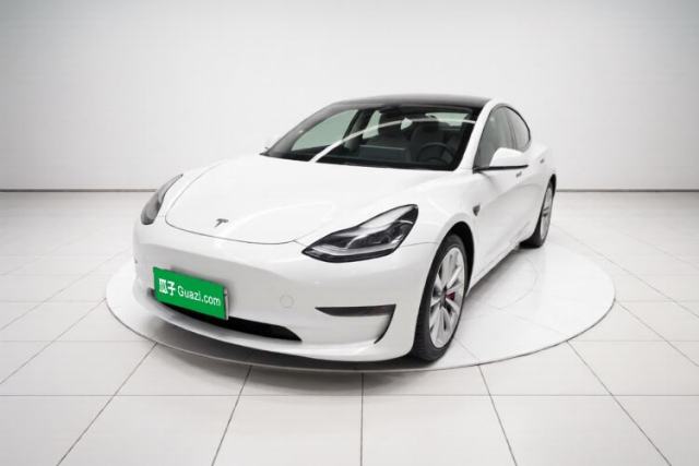 Ojetý Tesla Model 3 2020 Refreshed Version Long-Range Rear-Wheel Drive